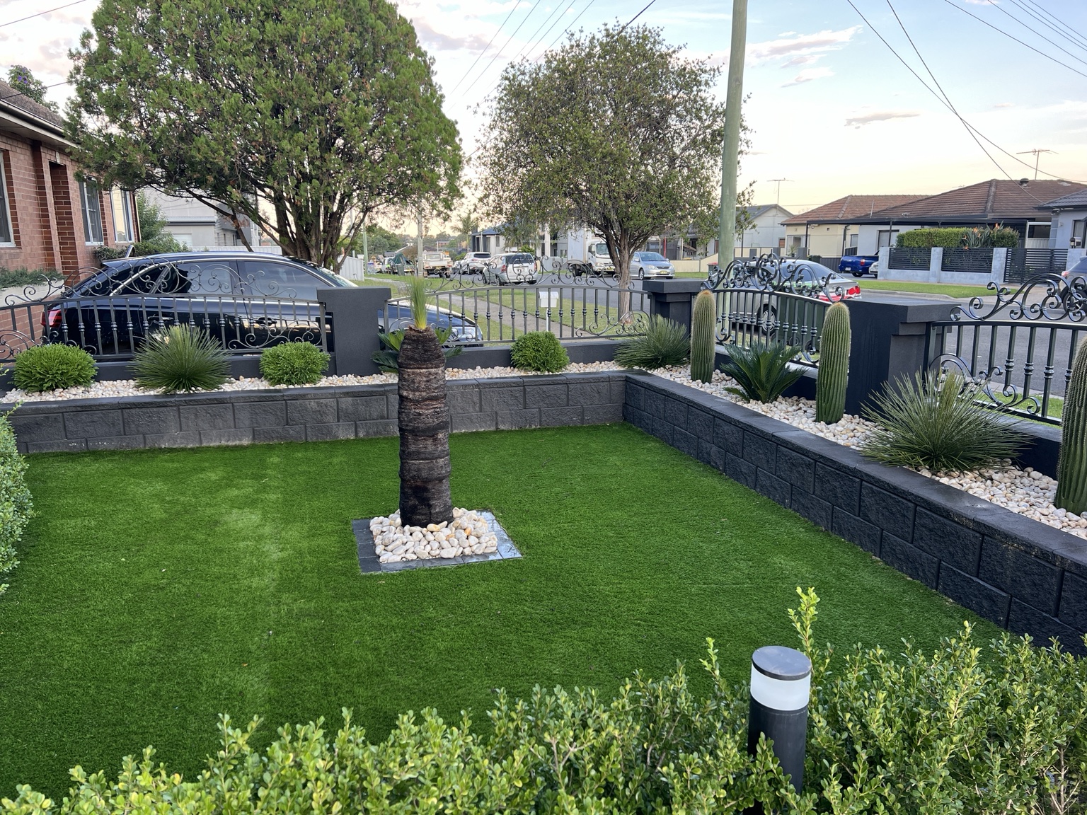 Front garden, turf & retaining walls